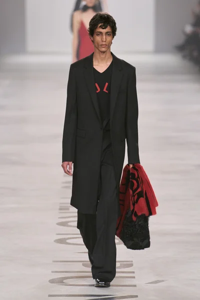 Look 61